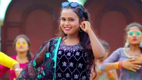 Post the MMS controversy, Bhojpuri singer Shilpi。